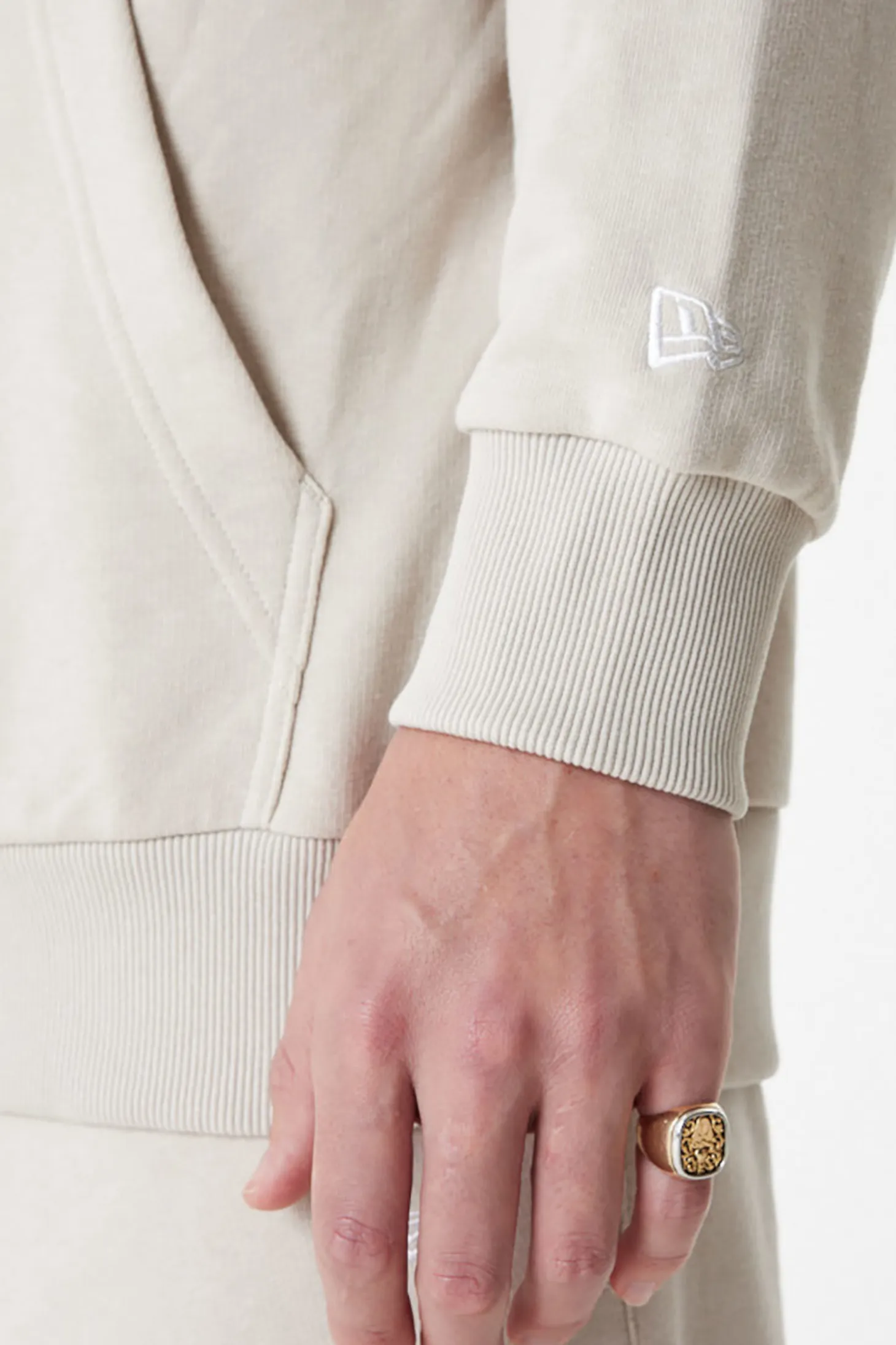 Bluza Z Kapturem New Era Essential