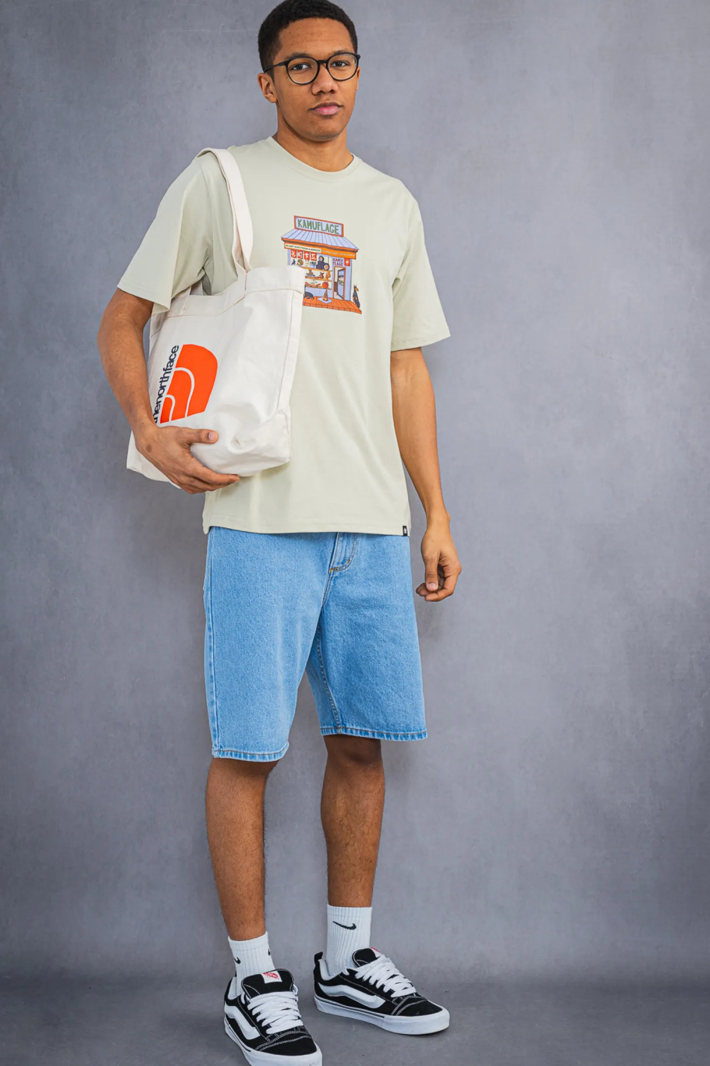 Koszulka Kamuflage Corner Store